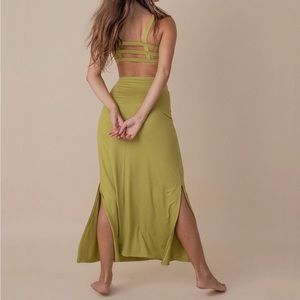 NWT Indigo Luna Layla midi skirt in grass size M/L